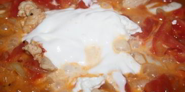 яичница со сметаной