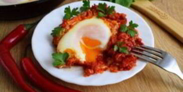 яичница в томате по-африкански