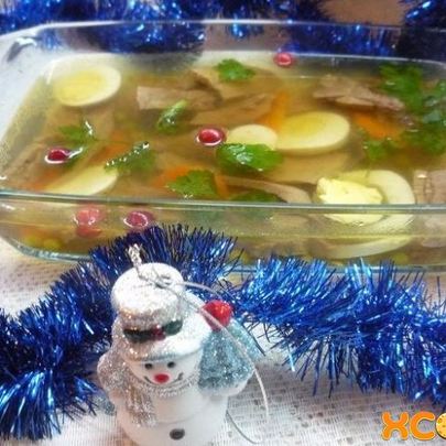 Заливное из говяжьего языка