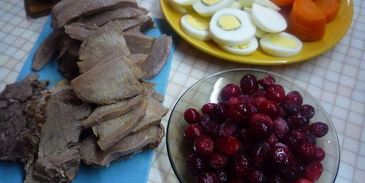 заливное из говяжьего языка