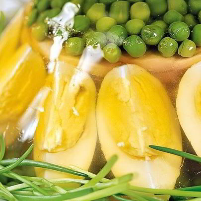 Заливное из куриной грудки и яиц