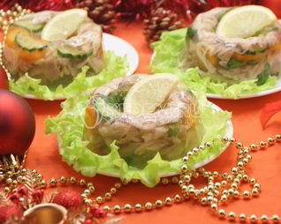 Заливное из курицы Новогоднее