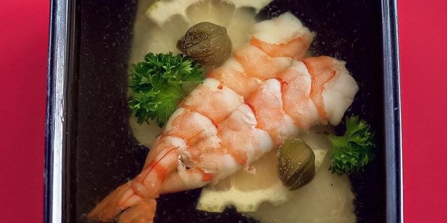 Рецепт заливного из судака и креветок