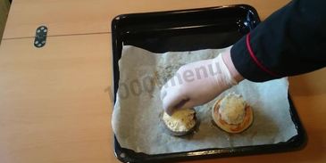 куриный жульен в слоеном тесте в воловане