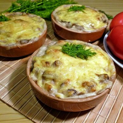 Жульен с грибами и сметаной