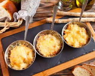 Жюльен с креветками и кукурузой