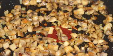 жюльен в корзиночках из куриного филе